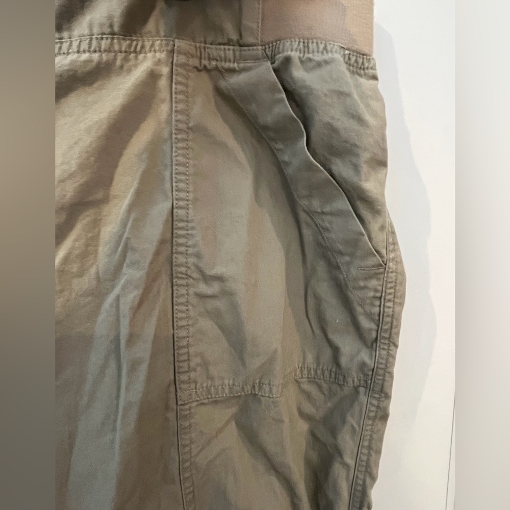 Basic Editions Green Capri Shorts Size 22W - Picture 4 of 5